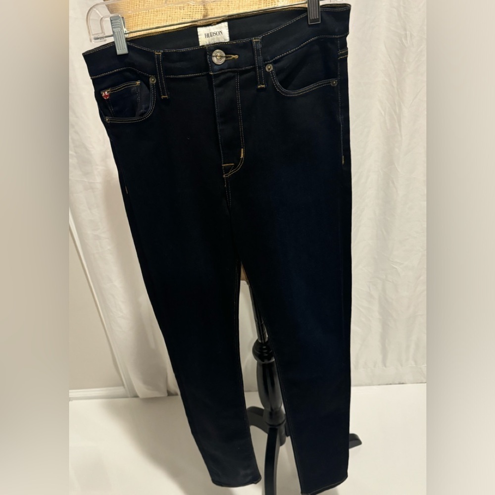 Hudson Jean 28‎